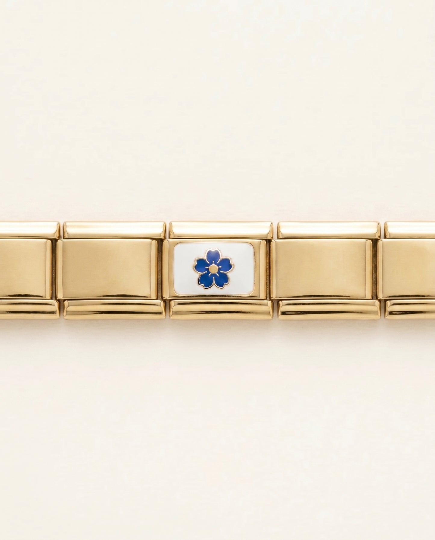 Blaue Blume Charm Seitenansicht Gold-Finish Edelstahl wasserfest